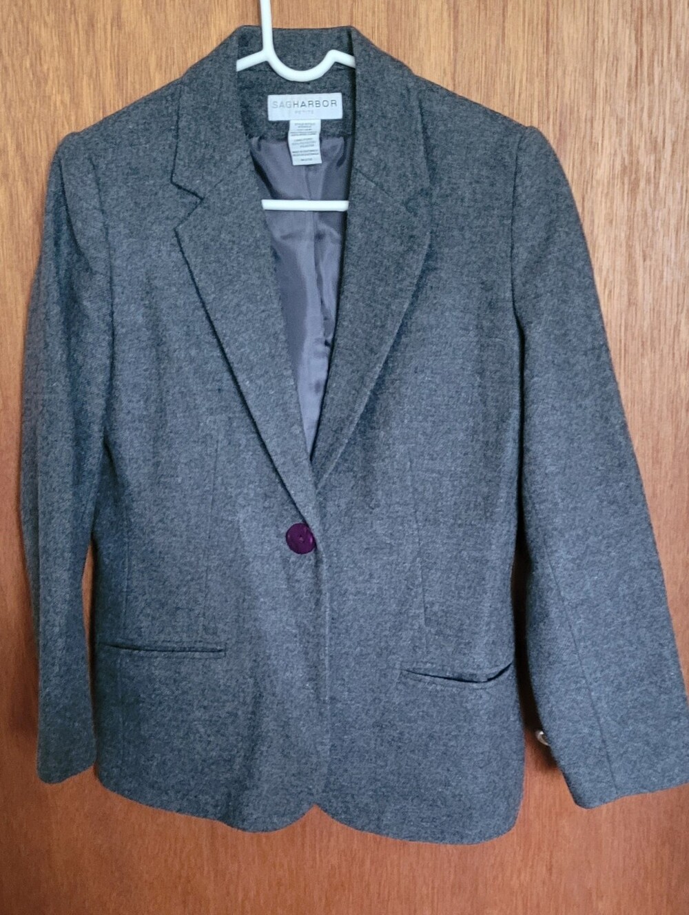 Sag Harbor Charcoal Gray Women's Blazer with Single Button
